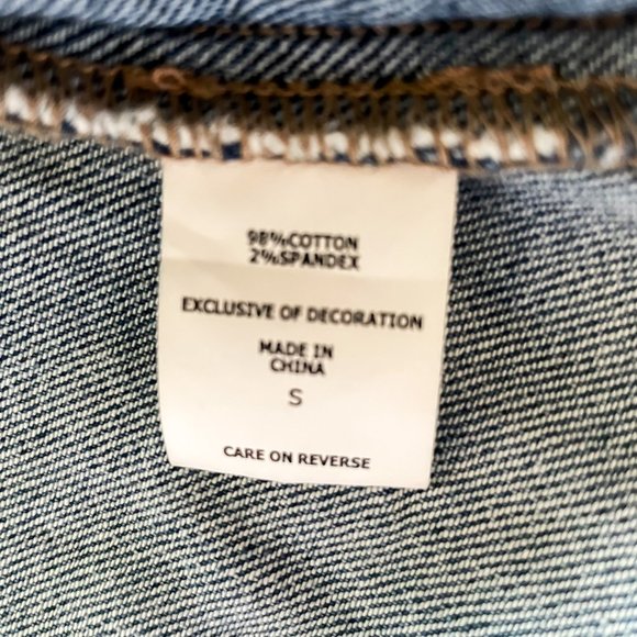 SOHO New York & Company Denim Jacket Women's Size Small Beaded Embroidered Bird - Picture 5 of 8